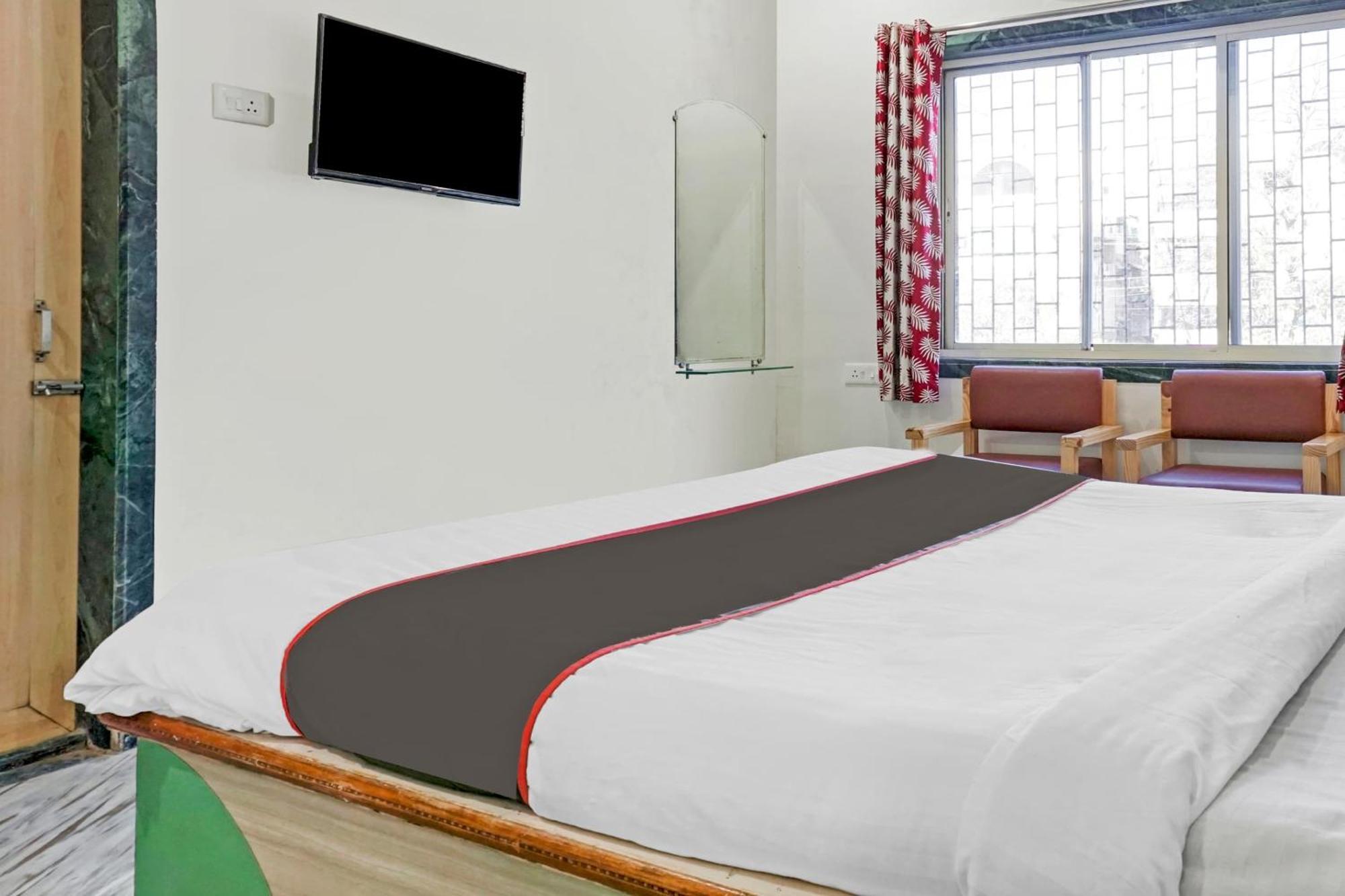 Hotel Collection O Shreya Talegaon Dabhade Zewnętrze zdjęcie