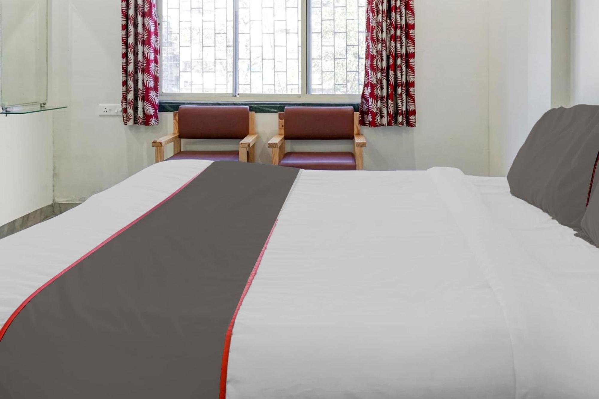 Hotel Collection O Shreya Talegaon Dabhade Zewnętrze zdjęcie